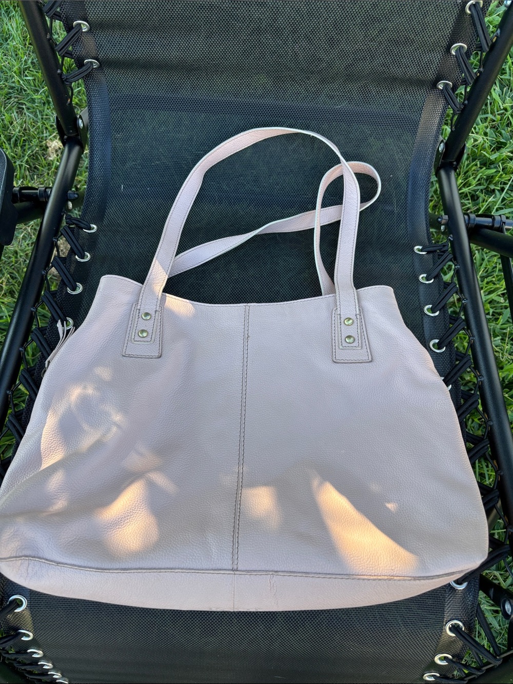 Born Women's Soft Leather Tote Bag in Light Pink